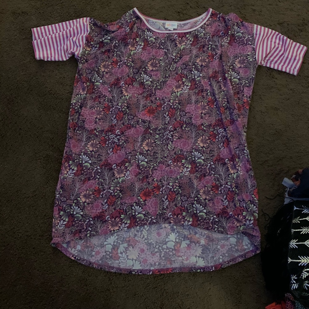 Large LuLaRoe Irma